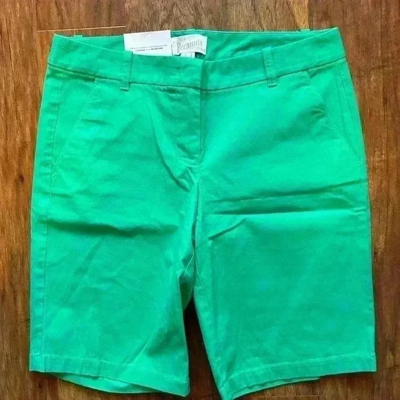 J. CREW Green Bermuda Stretch Chino City Fit Women’s Size 2 NWT Summer Beach - Picture 1 of 7